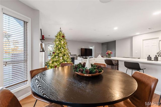 445 Clara Avenue 24, St Louis, MO 63112