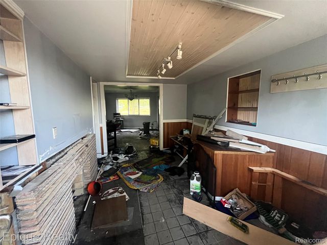 111 South Street, Turner Township, MI 48765