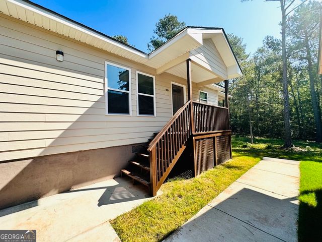 459 Merrywood Drive UNIT B, Lagrange, GA 30241