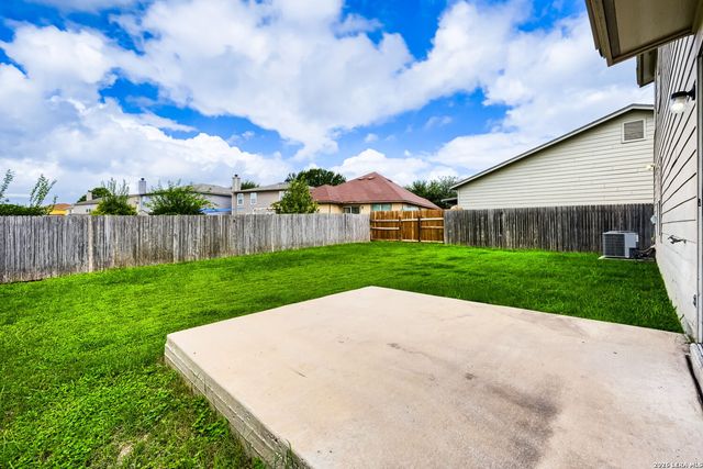 117 Gatewood Clf, Cibolo, TX 78108