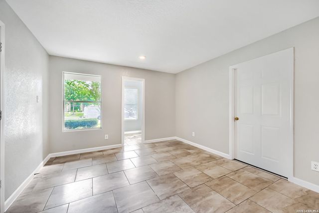 117 Gatewood Clf, Cibolo, TX 78108