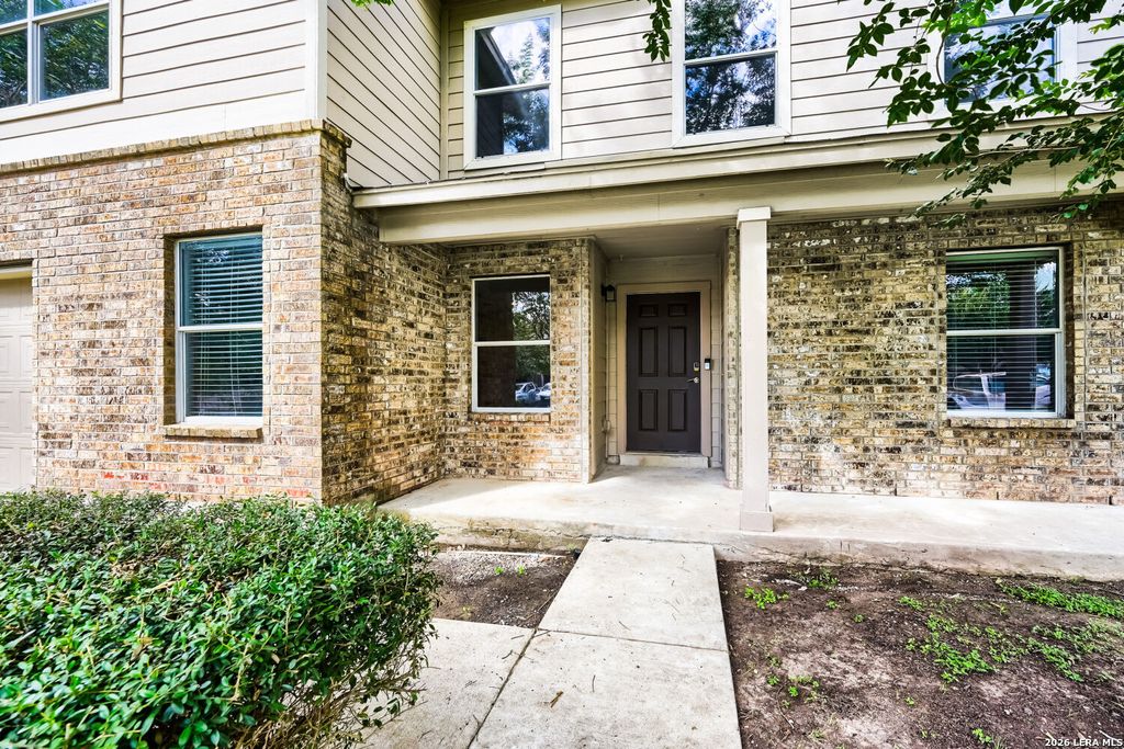117 Gatewood Clf, Cibolo, TX 78108