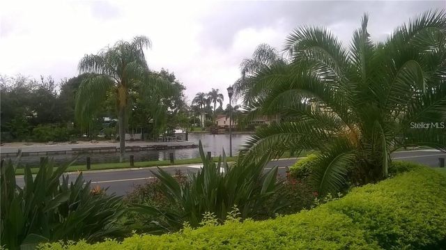 8802 BAY POINTE DRIVE 102, Tampa, FL 33615