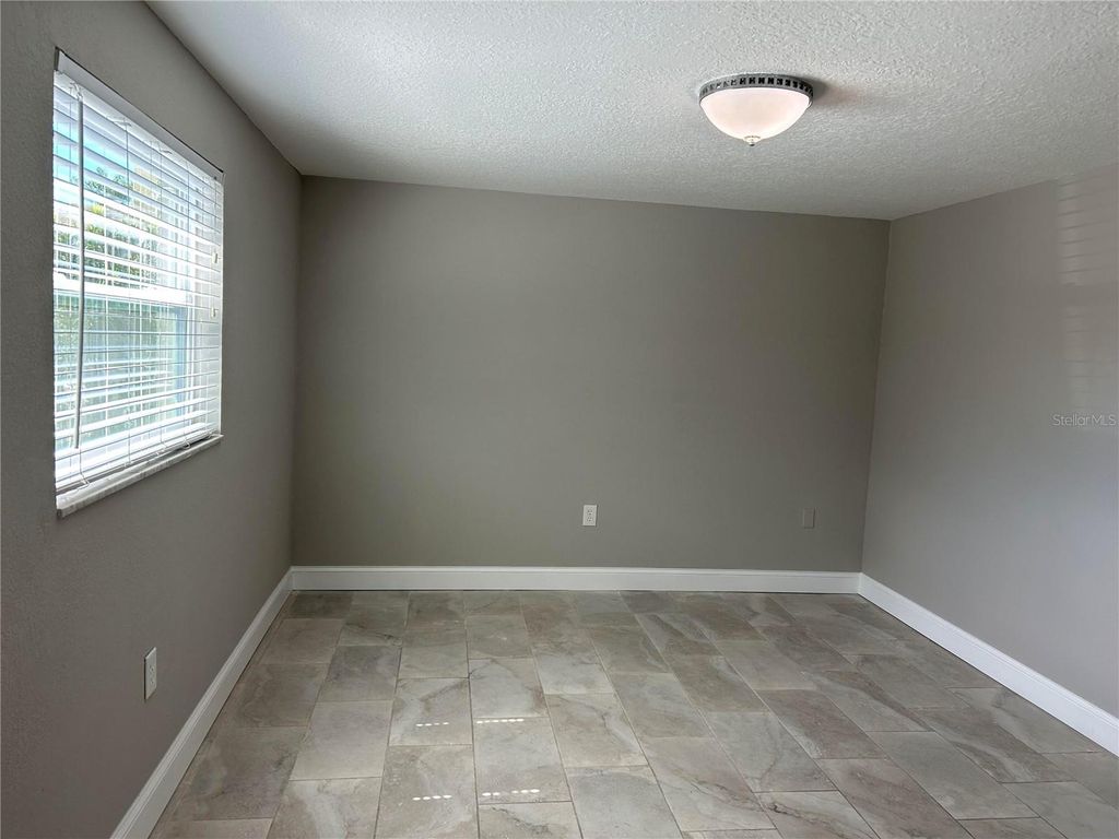 Image 14 of property listing at 8802 BAY POINTE DRIVE 102, Tampa, FL 33615