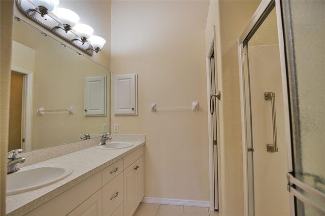 150 L PAVIA BOULEVARD 32, Venice, FL 34292