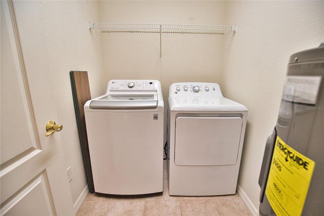 150 L PAVIA BOULEVARD 32, Venice, FL 34292