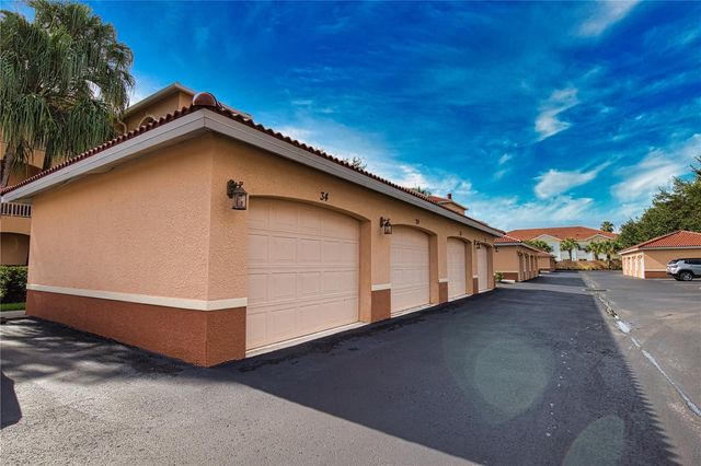 150 L PAVIA BOULEVARD 32, Venice, FL 34292