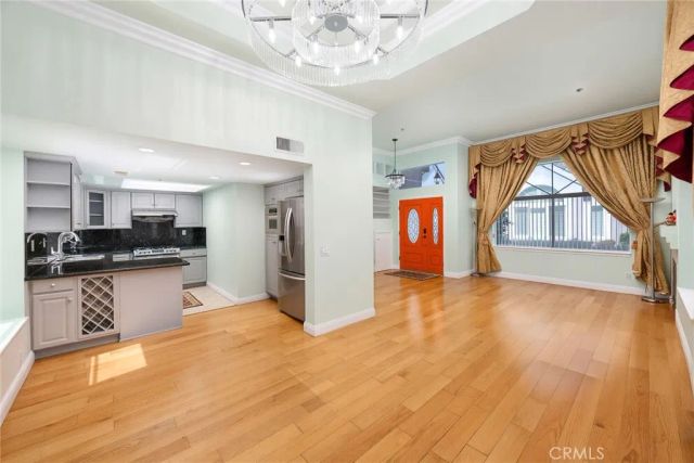 407 E Duarte Road C, Arcadia, CA 91006