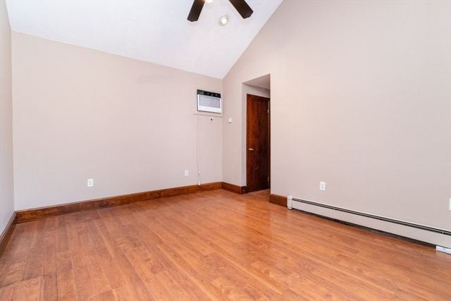 41 Webster Ave, Chelsea, MA 02150