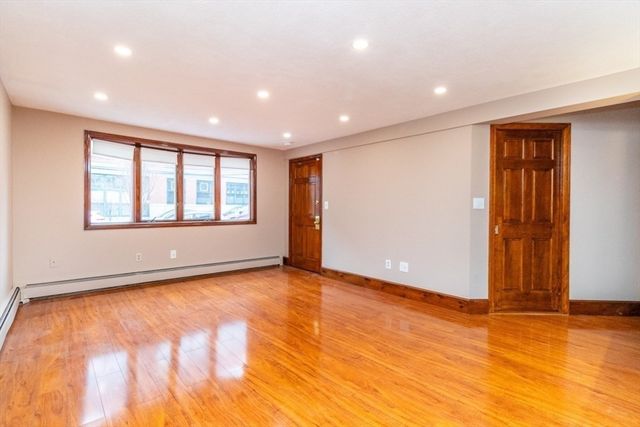 41 Webster Ave, Chelsea, MA 02150