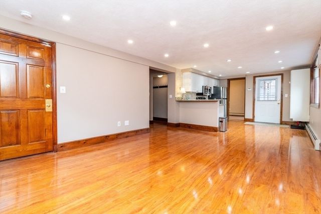 41 Webster Ave, Chelsea, MA 02150