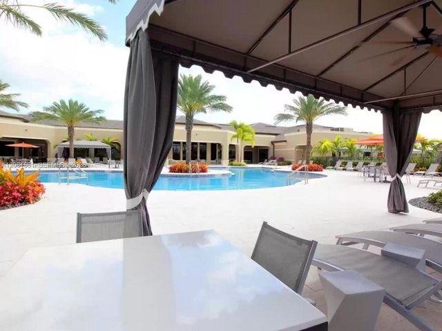 9529 Eden Roc Ct 0, Delray Beach, FL 33446