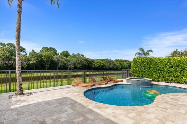 9529 Eden Roc Ct 0, Delray Beach, FL 33446