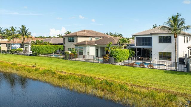 9529 Eden Roc Ct 0, Delray Beach, FL 33446