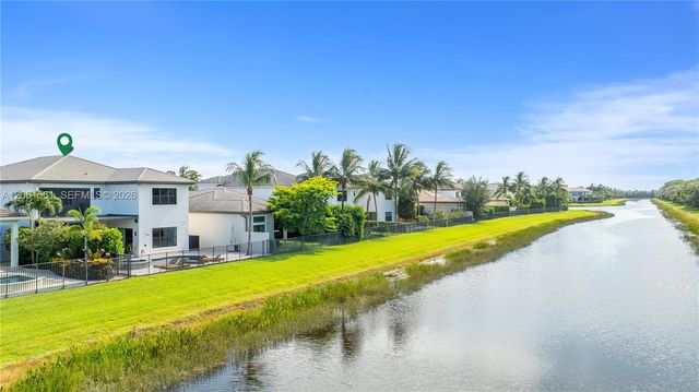 9529 Eden Roc Ct 0, Delray Beach, FL 33446