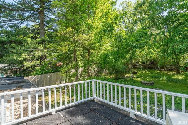 909 S Highland Avenue, Bloomington, IN 47401