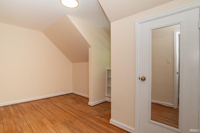 909 S Highland Avenue, Bloomington, IN 47401