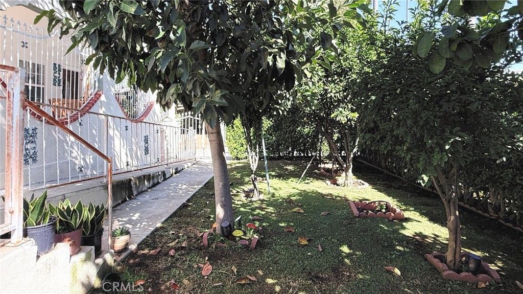 1819 S Norton Avenue, Los Angeles, CA 90019 — photo 4
