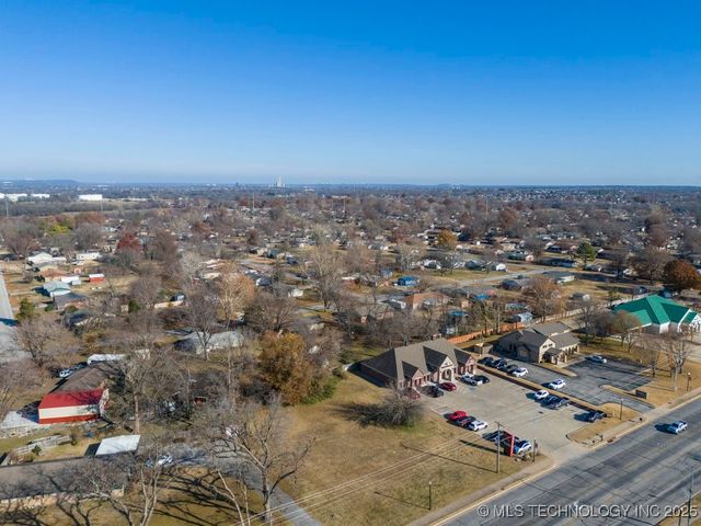 243 E 141st Street, Glenpool, OK 74033