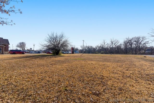 243 E 141st Street, Glenpool, OK 74033