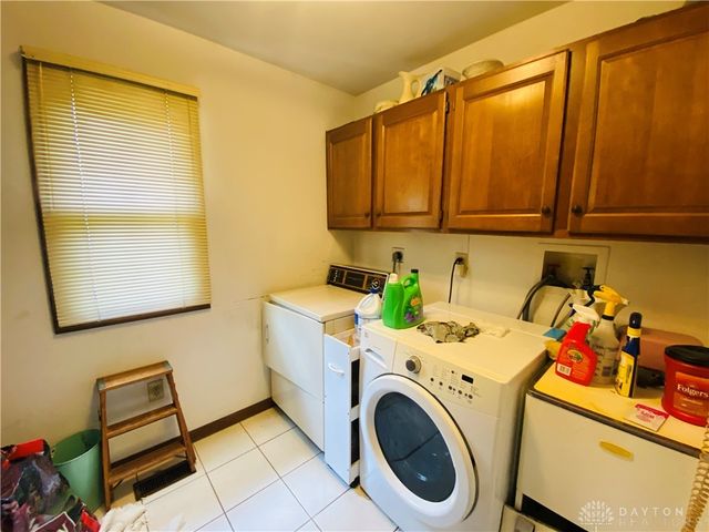 6856 Adamwald Court, Miamisburg, OH 45459