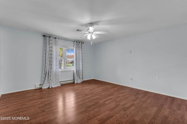 329A Dorchester Drive A, Lakewood, NJ 08701