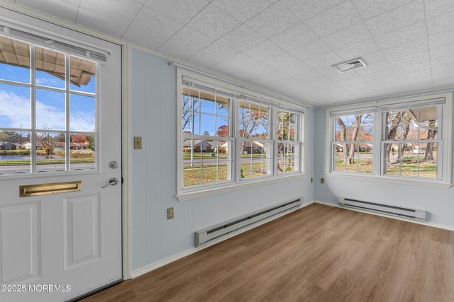 329A Dorchester Drive A, Lakewood, NJ 08701
