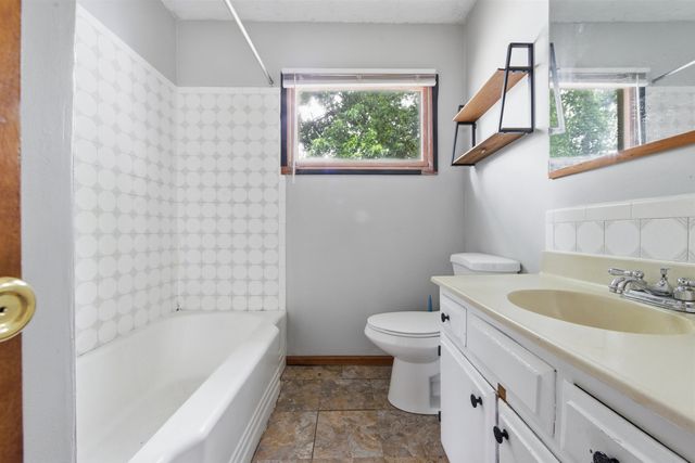 209 S Trout, Haysville, KS 67060