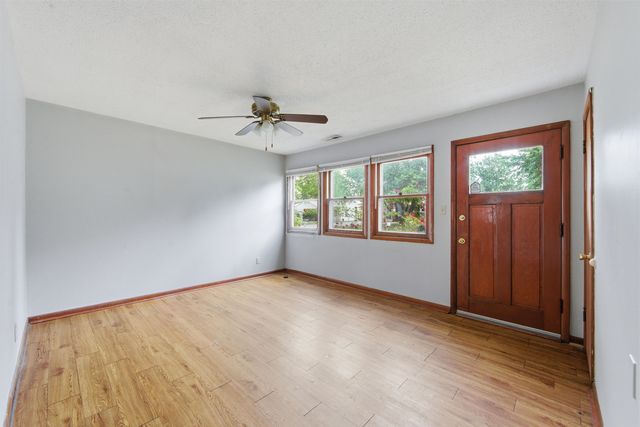 209 S Trout, Haysville, KS 67060