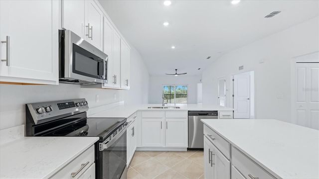 17475 OPAL SAND DRIVE 208, Venice, FL 34293