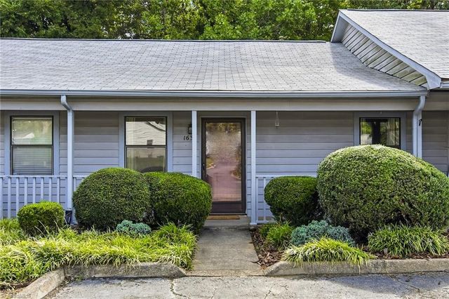 1636 Windsong Court, Winston-salem, NC 27127