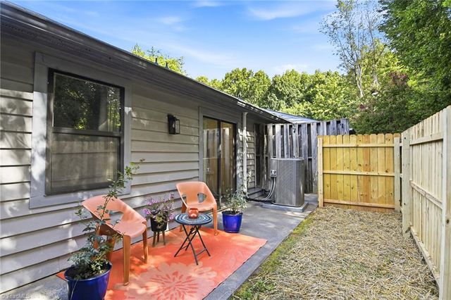 1636 Windsong Court, Winston-salem, NC 27127