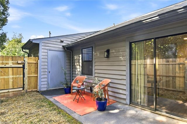 1636 Windsong Court, Winston-salem, NC 27127