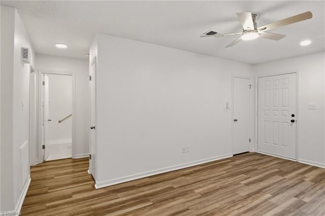 1636 Windsong Court, Winston-salem, NC 27127