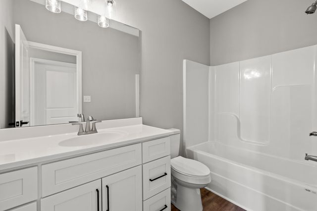 107 Hidden Treasure Drive, Georgetown, KY 40324