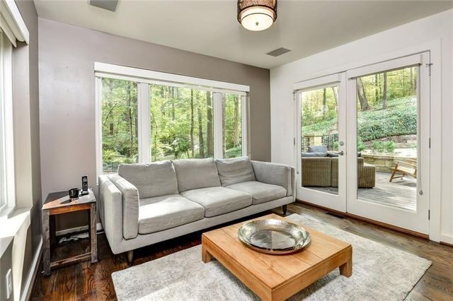 1180 E Beechwood Drive NW, Atlanta, GA 30327