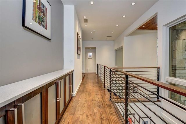 1180 E Beechwood Drive NW, Atlanta, GA 30327