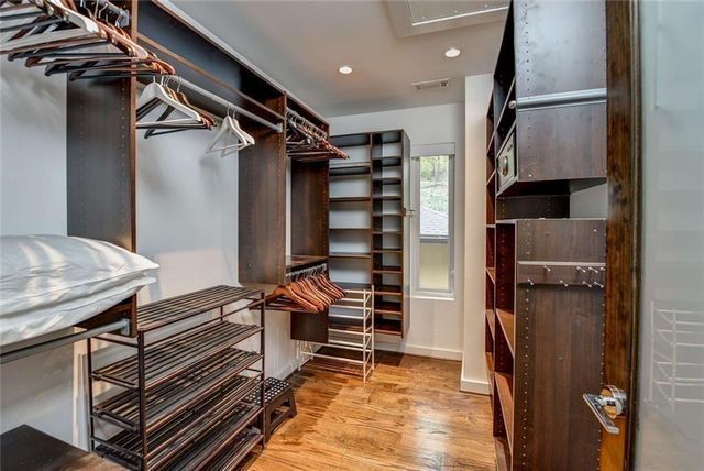 1180 E Beechwood Drive NW, Atlanta, GA 30327