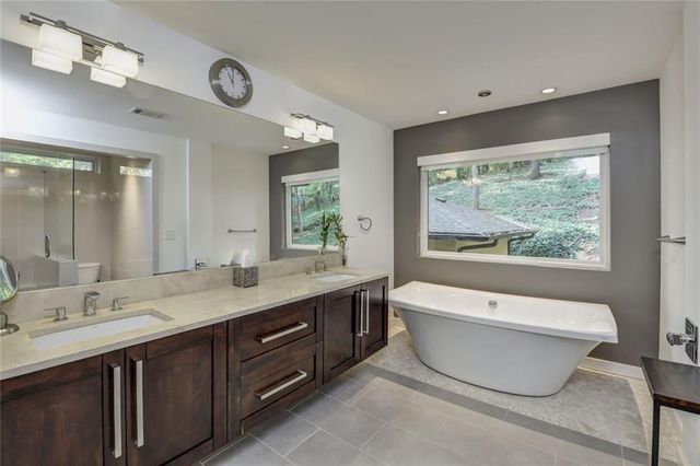 1180 E Beechwood Drive NW, Atlanta, GA 30327