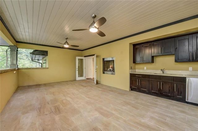 1180 E Beechwood Drive NW, Atlanta, GA 30327