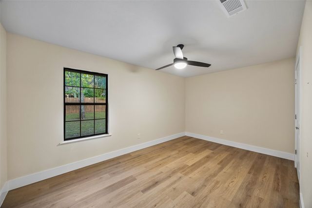 7716 Chasewood Drive, North Richland Hills, TX 76182