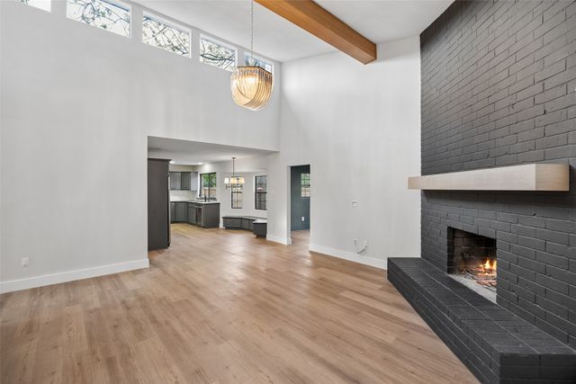 7716 Chasewood Drive, North Richland Hills, TX 76182