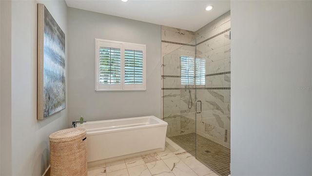 16904 VERONA PLACE, Bradenton, FL 34202