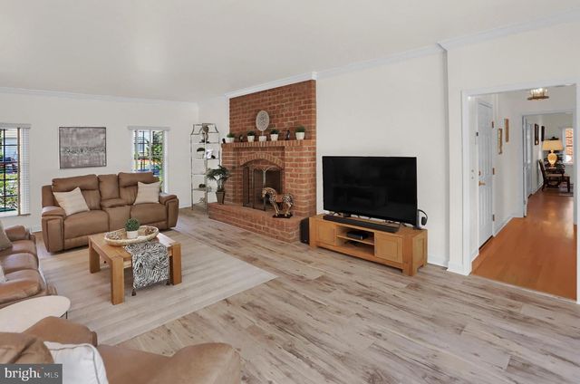 15 DERBYSHIRE DRIVE, Carlisle, PA 17015