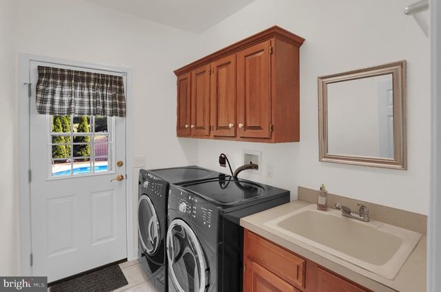 15 DERBYSHIRE DRIVE, Carlisle, PA 17015