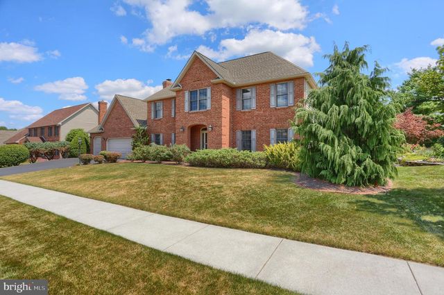 15 DERBYSHIRE DRIVE, Carlisle, PA 17015