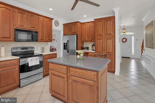 15 DERBYSHIRE DRIVE, Carlisle, PA 17015