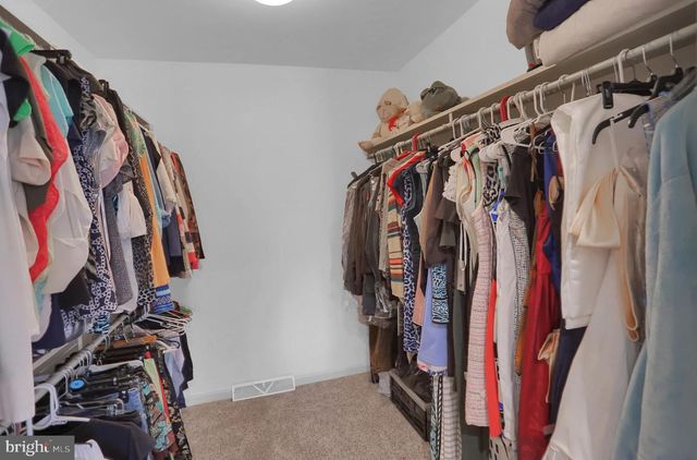 15 DERBYSHIRE DRIVE, Carlisle, PA 17015