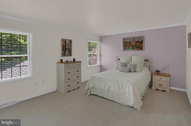 15 DERBYSHIRE DRIVE, Carlisle, PA 17015