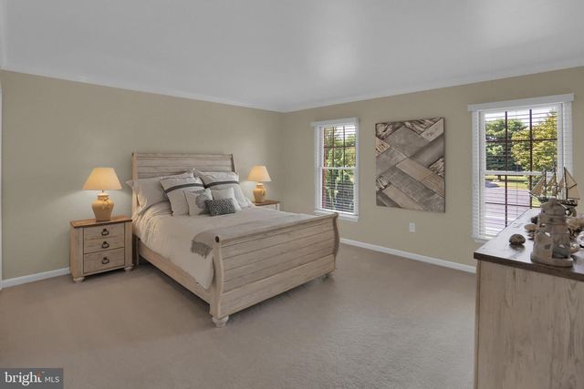 15 DERBYSHIRE DRIVE, Carlisle, PA 17015